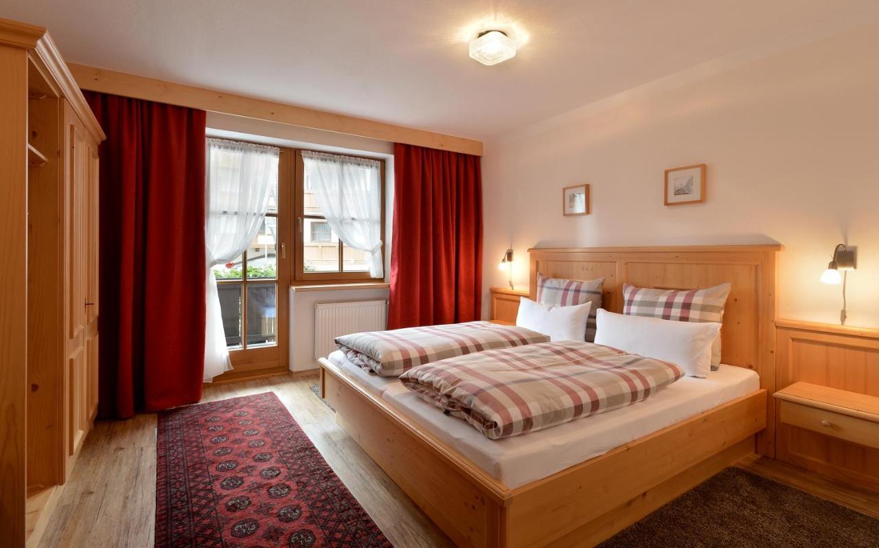 Ferienwohnungen Kircher Mayrhofen Chambre photo