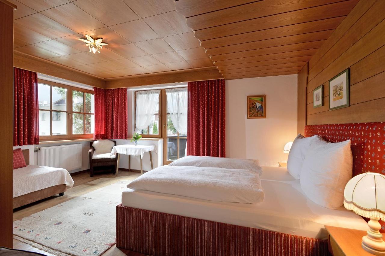 Ferienwohnungen Kircher Mayrhofen Chambre photo